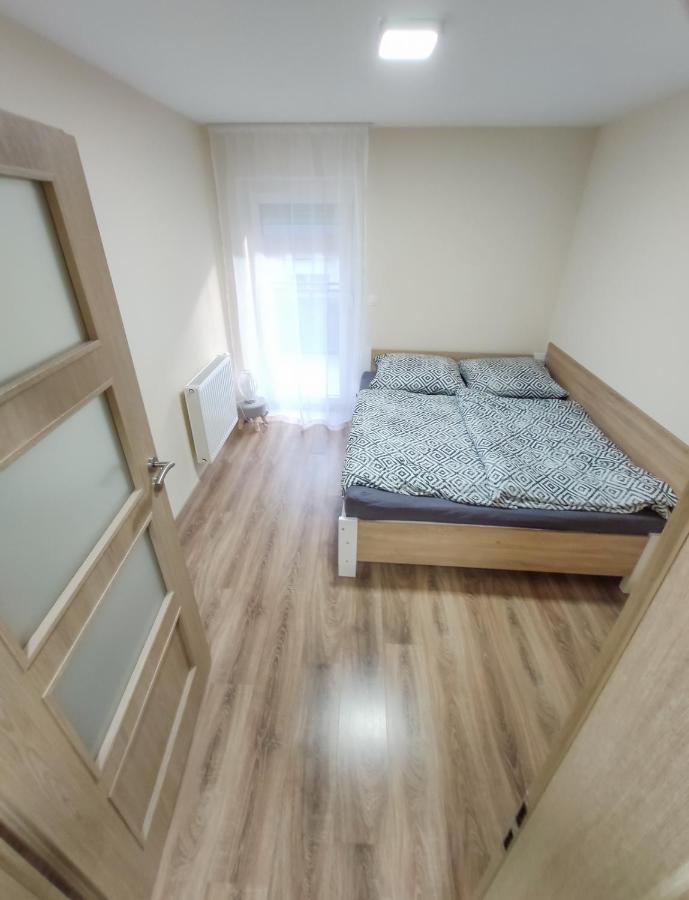 Trika Apartman Sárvár Exteriér fotografie