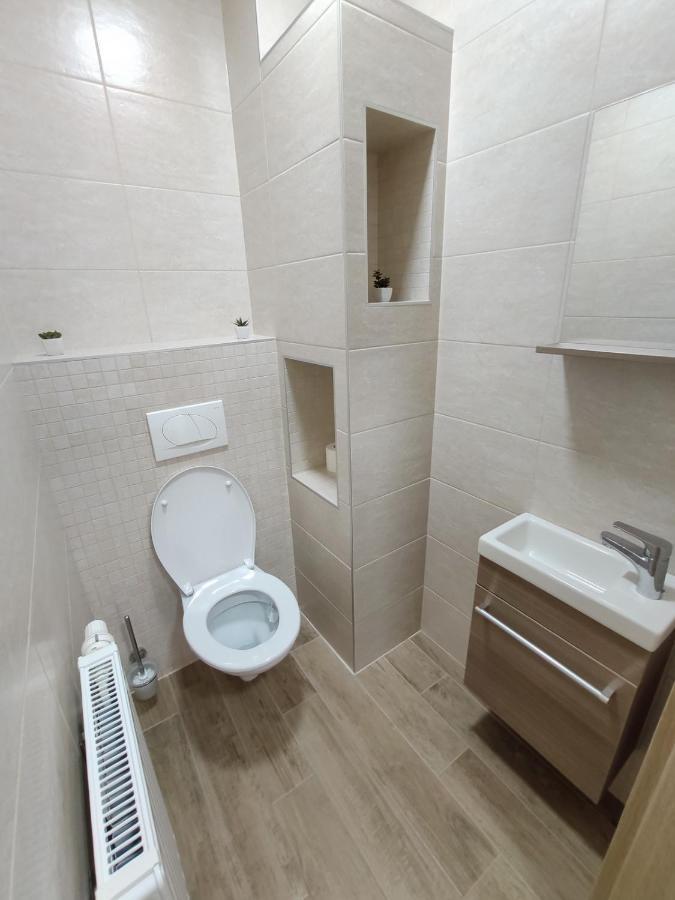 Trika Apartman Sárvár Exteriér fotografie