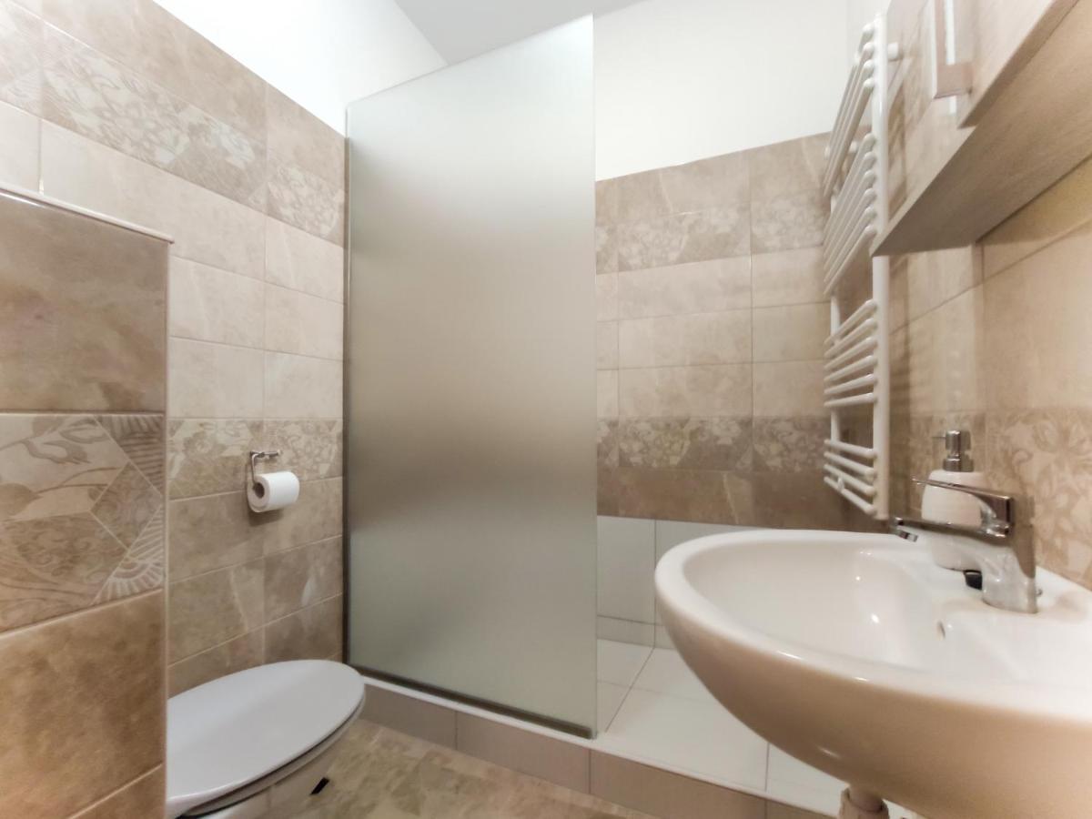 Trika Apartman Sárvár Exteriér fotografie