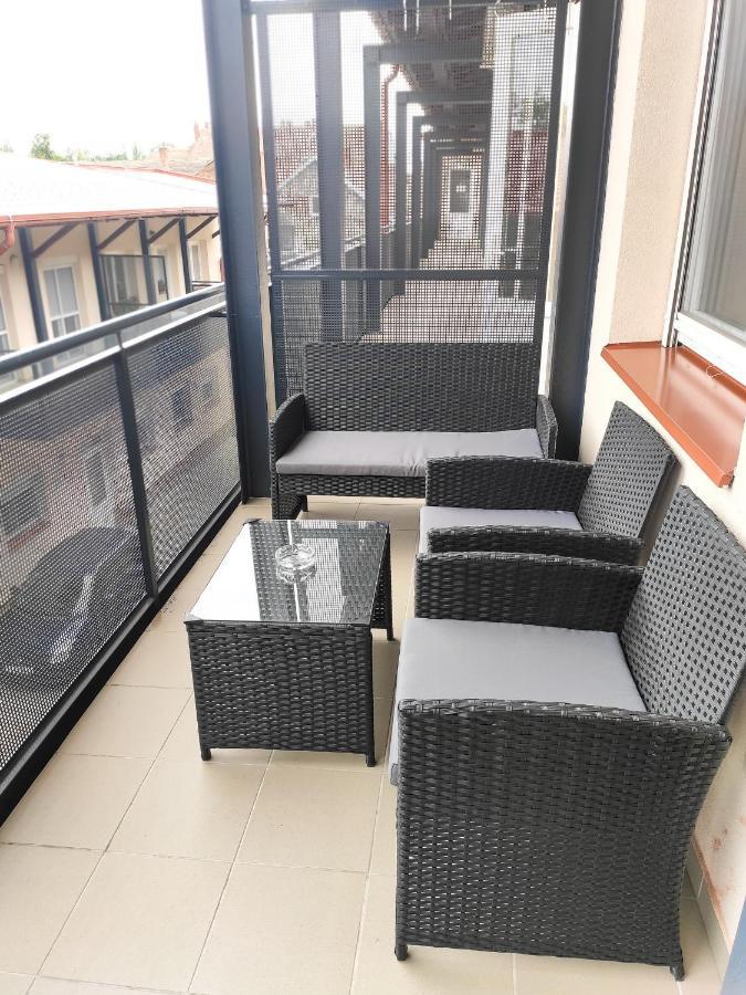 Trika Apartman Sárvár Exteriér fotografie