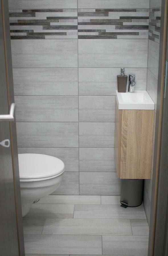 Trika Apartman Sárvár Exteriér fotografie